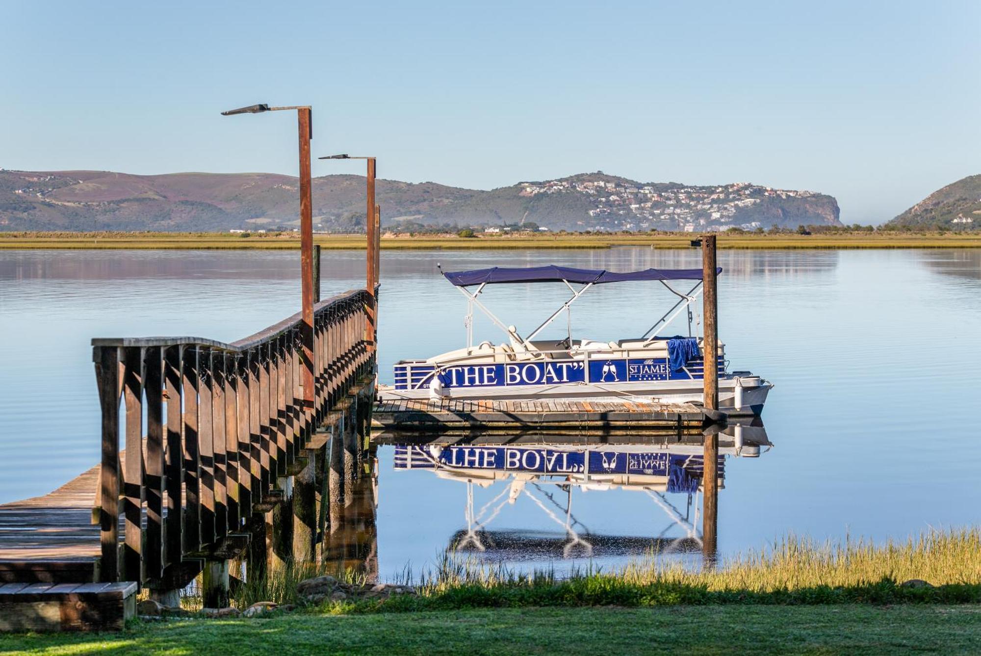 St. James Of Knysna Hotel Екстериор снимка